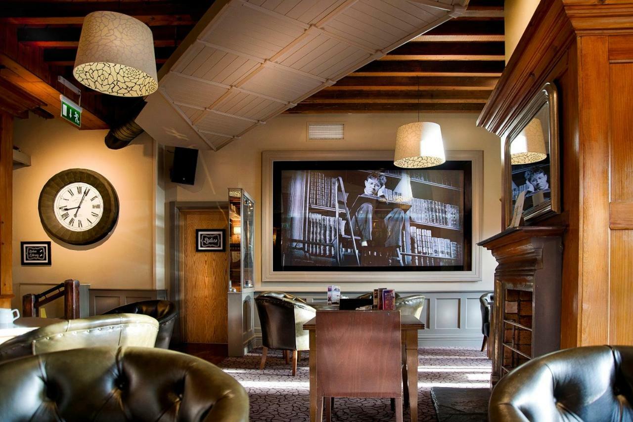 Dinn Ri Hotel Carlow Kültér fotó